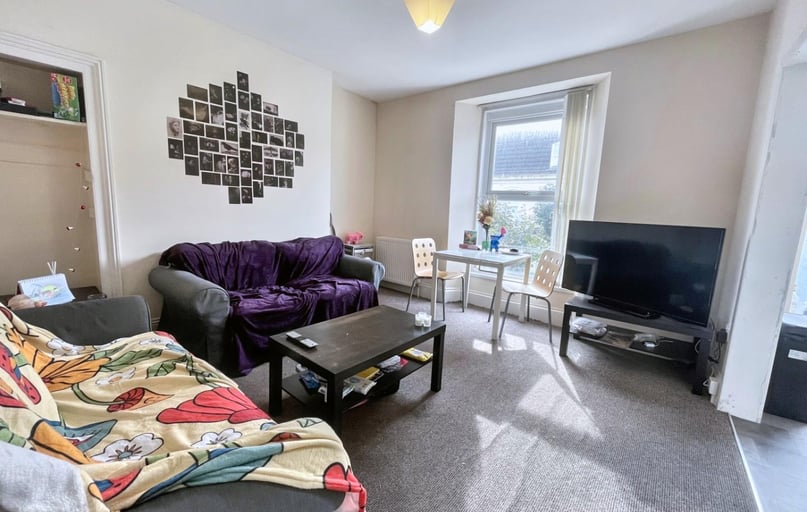 7 Seaton Avenue, Mutley, Plymouth - Image 1